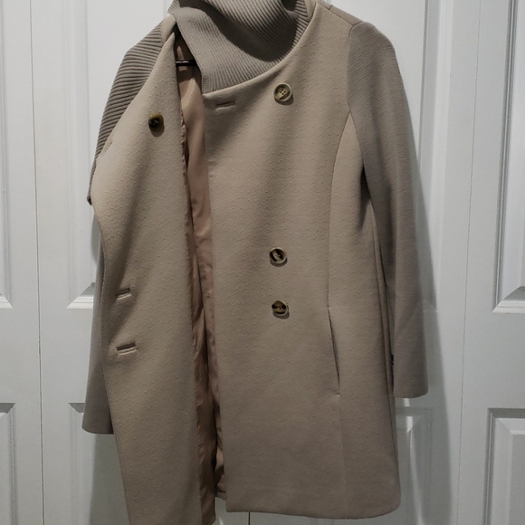 DEMOO PARKCHOONMOO coat. - Picture 13 of 16